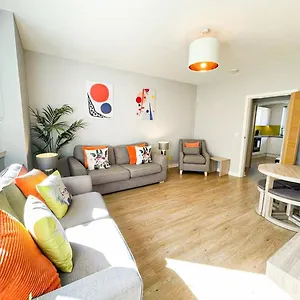 Charming Old Town 2 Bed Apt, 2mins From Royal Mile Apartment