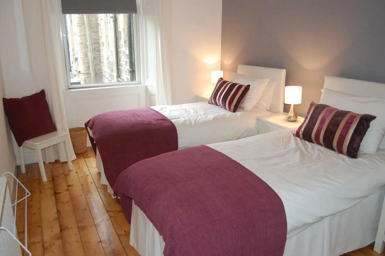 Home From Home At Number 2 Edinburgh