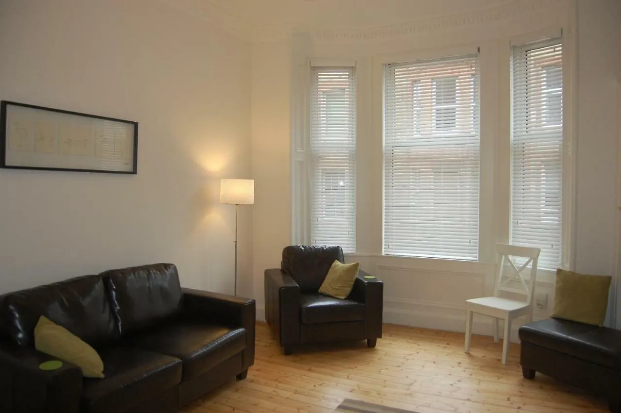 Home From Home At Number 2 Edinburgh
